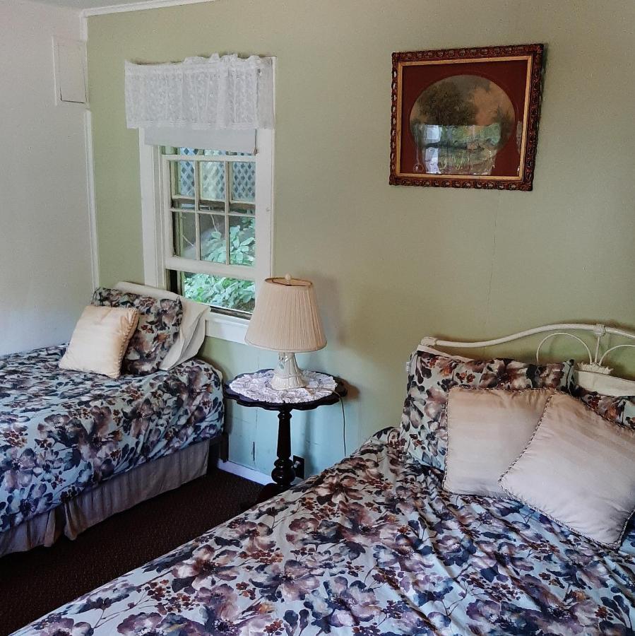 Inn at Starlight Lake&Restaurant Bagian luar foto