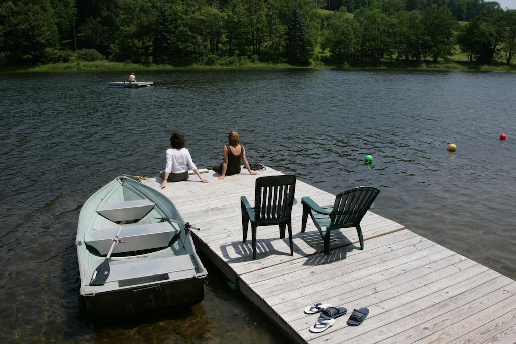 Inn at Starlight Lake&Restaurant Bagian luar foto