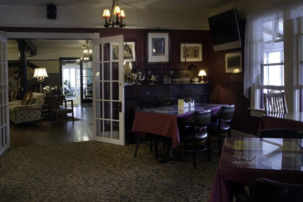 Inn at Starlight Lake&Restaurant Bagian luar foto